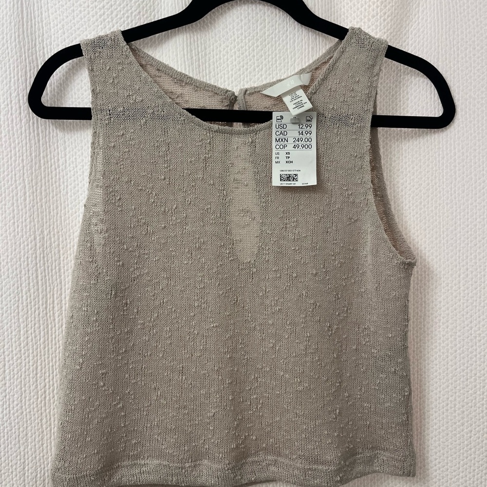 H&M Textured Beige Sleeveless Blouse